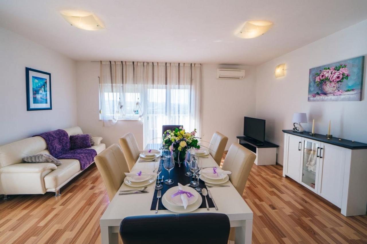 Apartmani Lucante 斯普利特 外观 照片